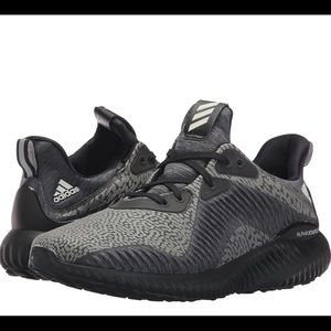 Adidas Men's Black and Gray Running Shoes
